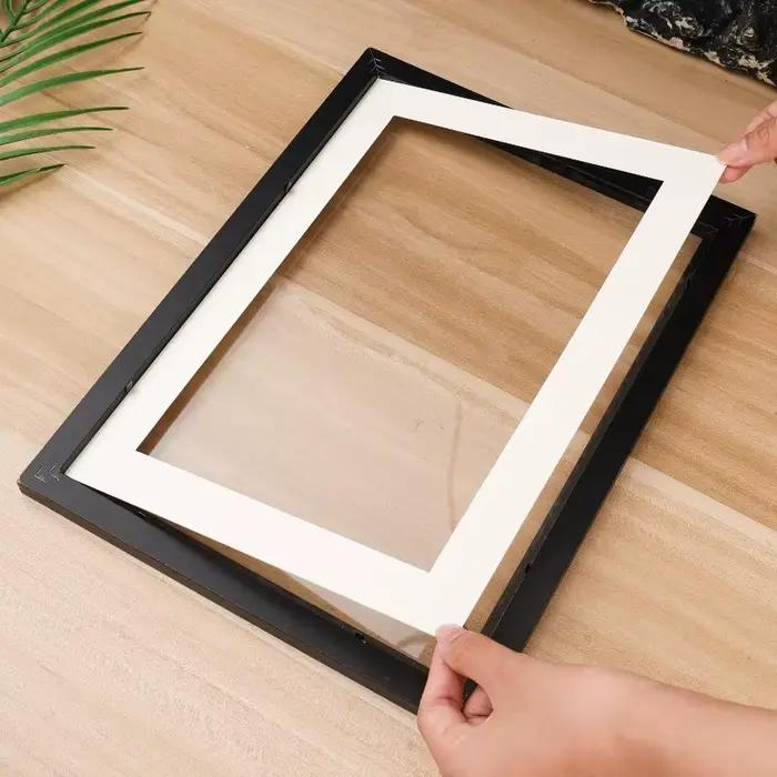 Passe-partout blanc en carton mat pour cadres photo