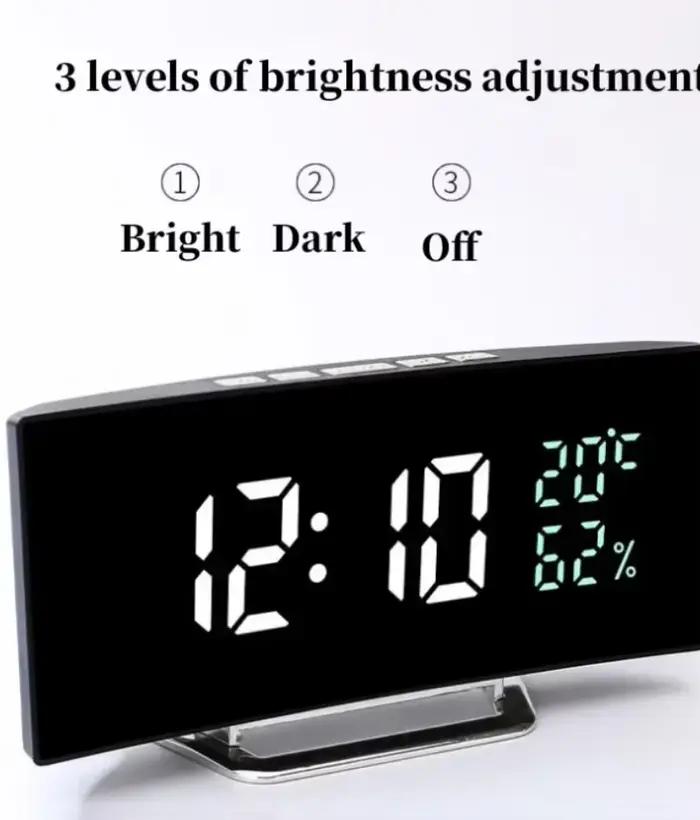 Miroir réveil numérique température Date 2 niveaux de réglage de la luminosité Snooze horloge de Table 12/24H Mode nuit