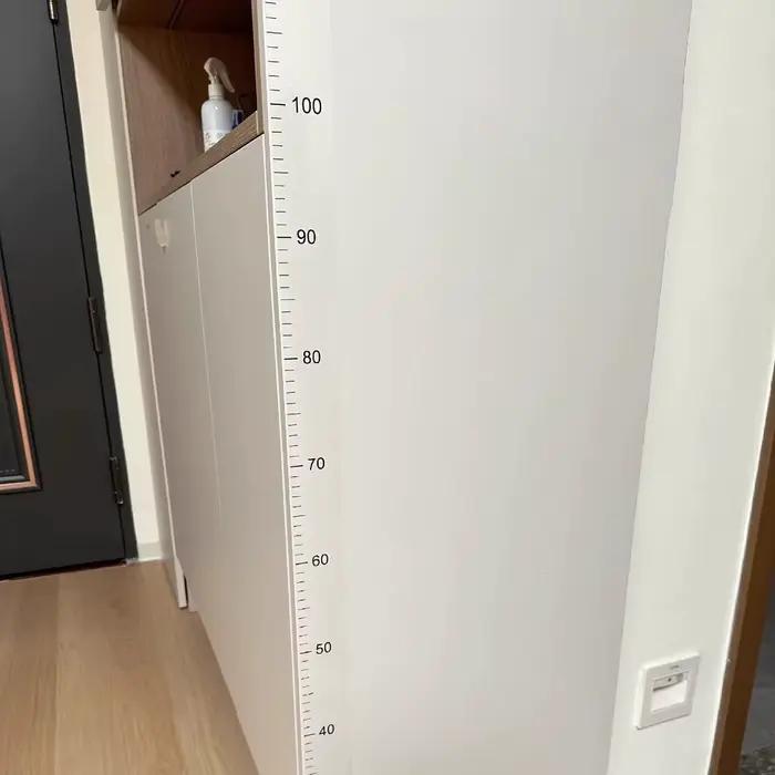 2m Wall Height Measurement Card - Easy-to-Read Durable PC Material Writeable & Removable Ideal for Room Decor