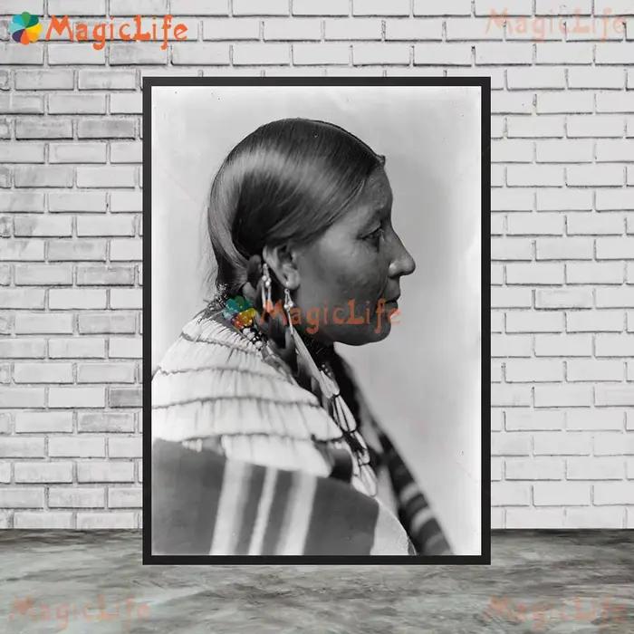 Portrait de fille indienne femme leader de la tribu