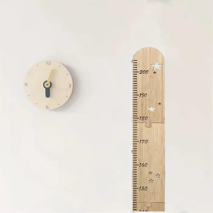 Règle de tableau de croissance nordique en bois pour enfants