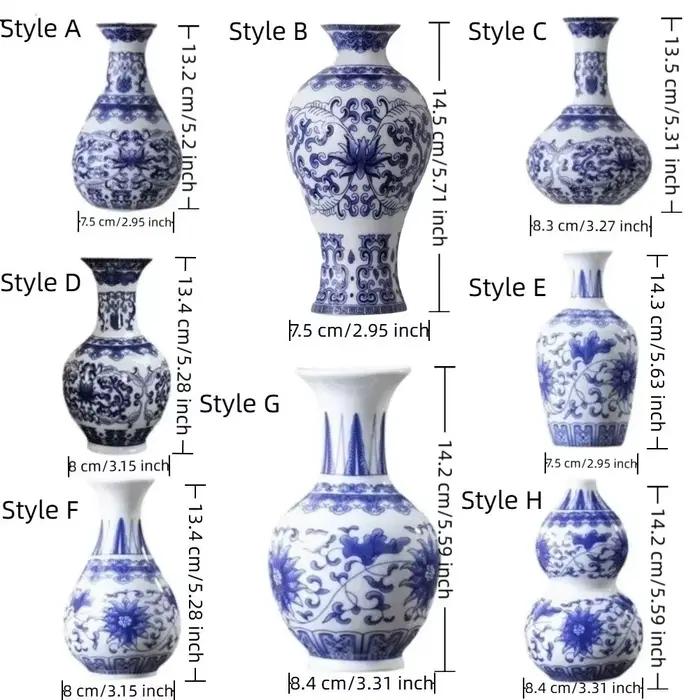 Vase mural en céramique bleu et blanc