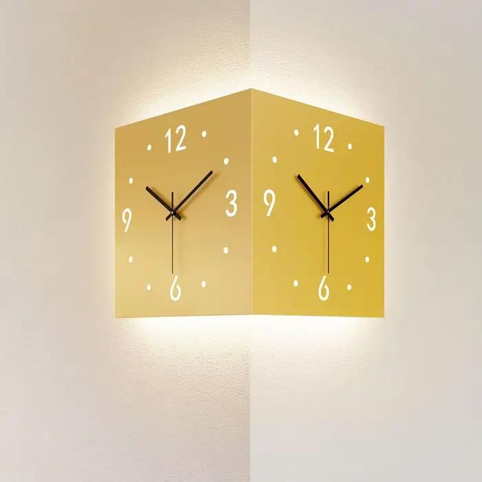 Horloge murale d'angle double face