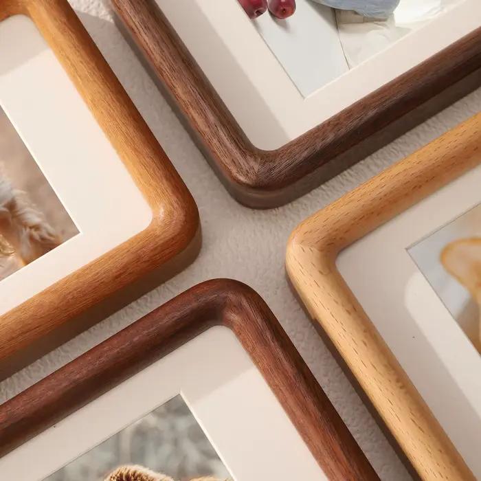 Cadre photo rectangulaire en bois massif