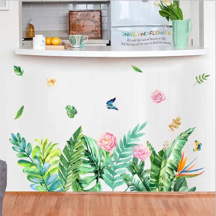 Autocollant mural papillon et fleurs pour plinthe