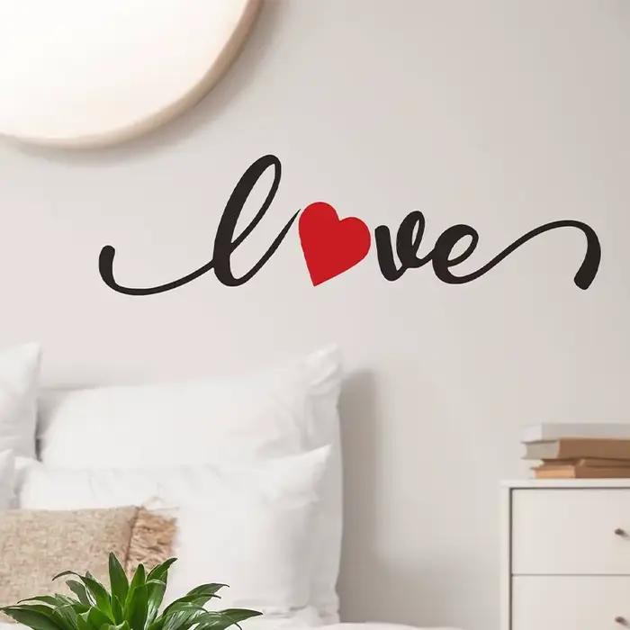 Autocollant mural en forme de cœur rouge LOVE