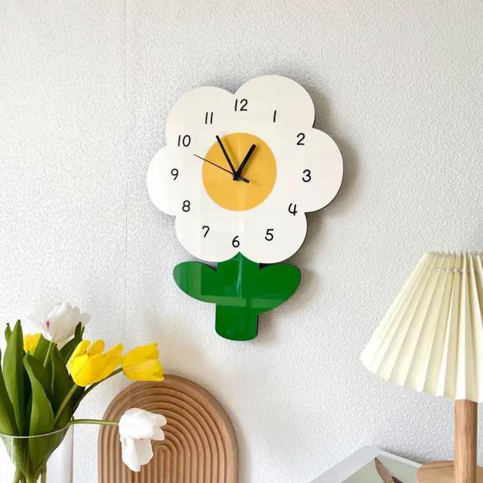 Horloge murale de fleur de dessin animé artistique