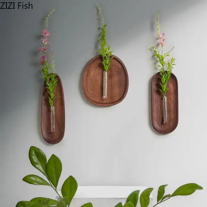 Vase mural créatif en bois