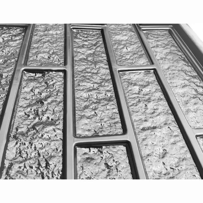 Forme en plastique pour plâtre mural en béton