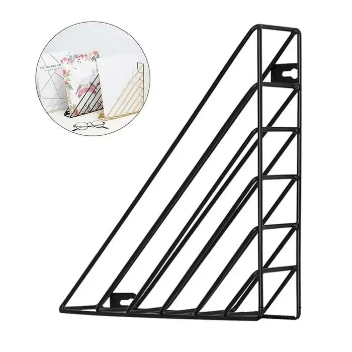 Étagère murale triangulaire en métal