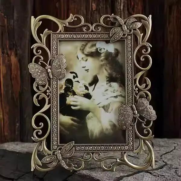 Cadre photo en métal avec perle de diamant