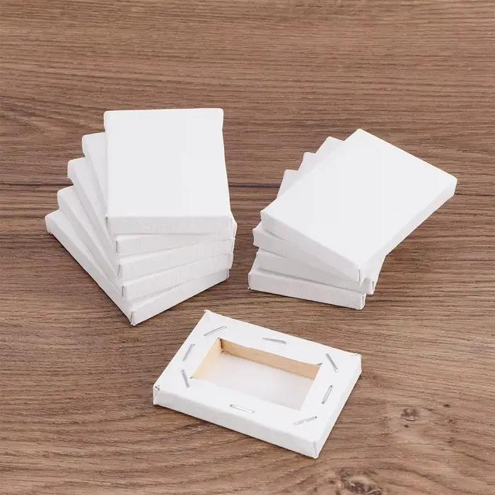 Petit cadre en bois blanc pour toile d'artiste