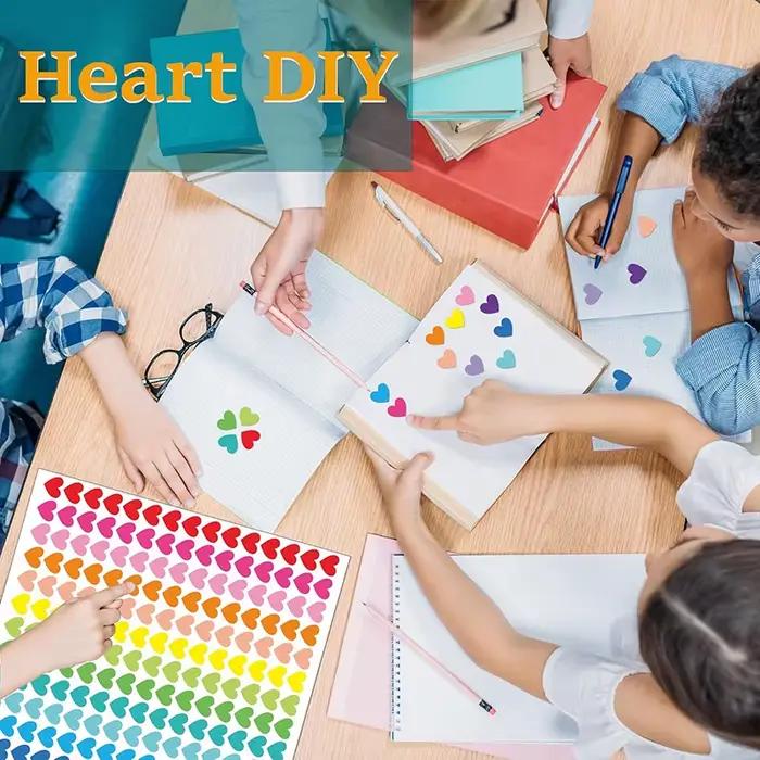 10 feuilles de petits autocollants, 2250 autocollants en forme de cœur, 15 couleurs, autocollants en forme de cœur pour les cadeaux de fête, l'artisanat, le scrapbooking, ensemble d'autocollants