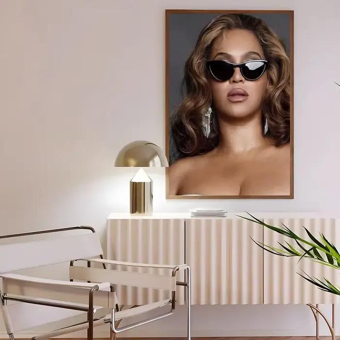Affiche de la chanteuse pop B-Beyonce