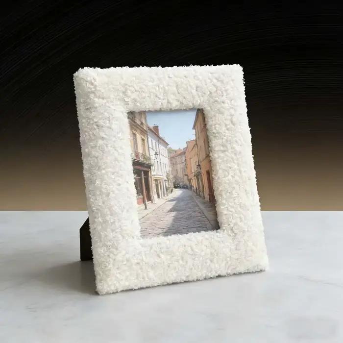 Cadre photo simple en fausse fourrure