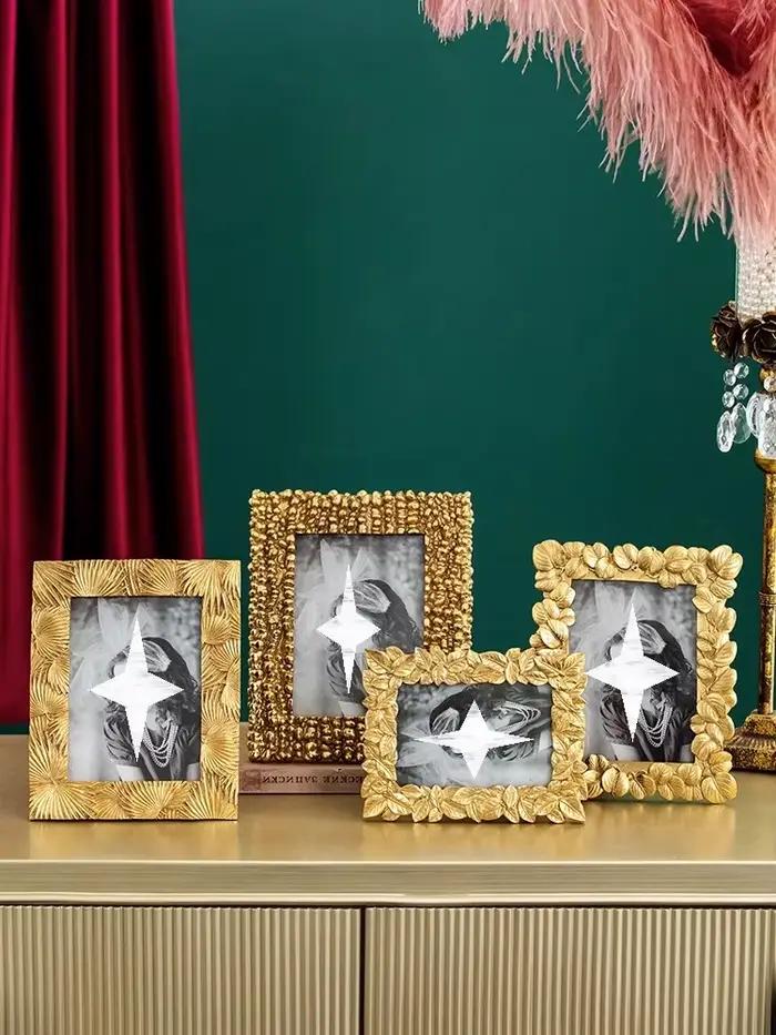 Cadre photo personnalisé en résine pour le salon