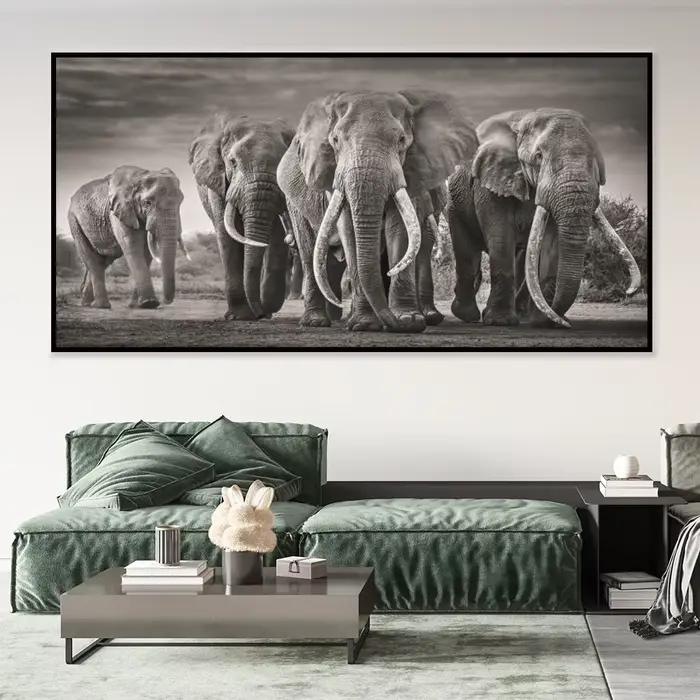 Peinture sur toile d'éléphant marchant pour la décoration de la maison