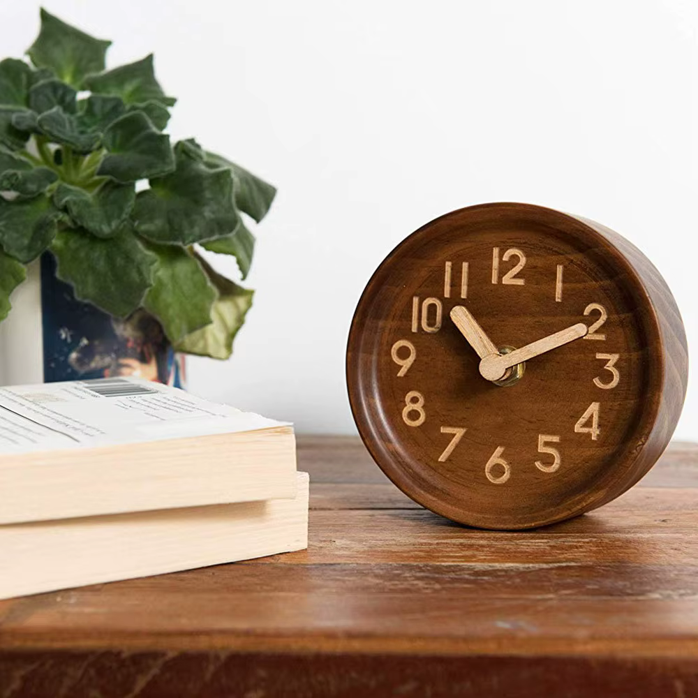 ABYN-horloge analogique de bureau et de Table en bois en pin véritable (foncé)-à piles avec mécanism