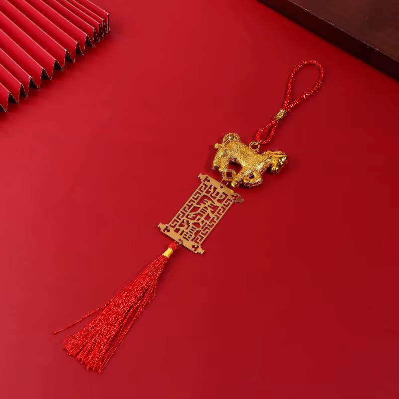 Pendentif cheval du zodiaque en plastique doré, année du cheval, porte-bonheur, Festival de printemp