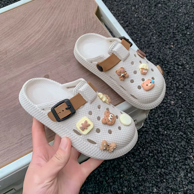 Chaussures Crocs pour enfants, garçons et filles, nouvelles pantoufles confortables à bout fermé antidérapantes pour l'intérieur et l'extérieur