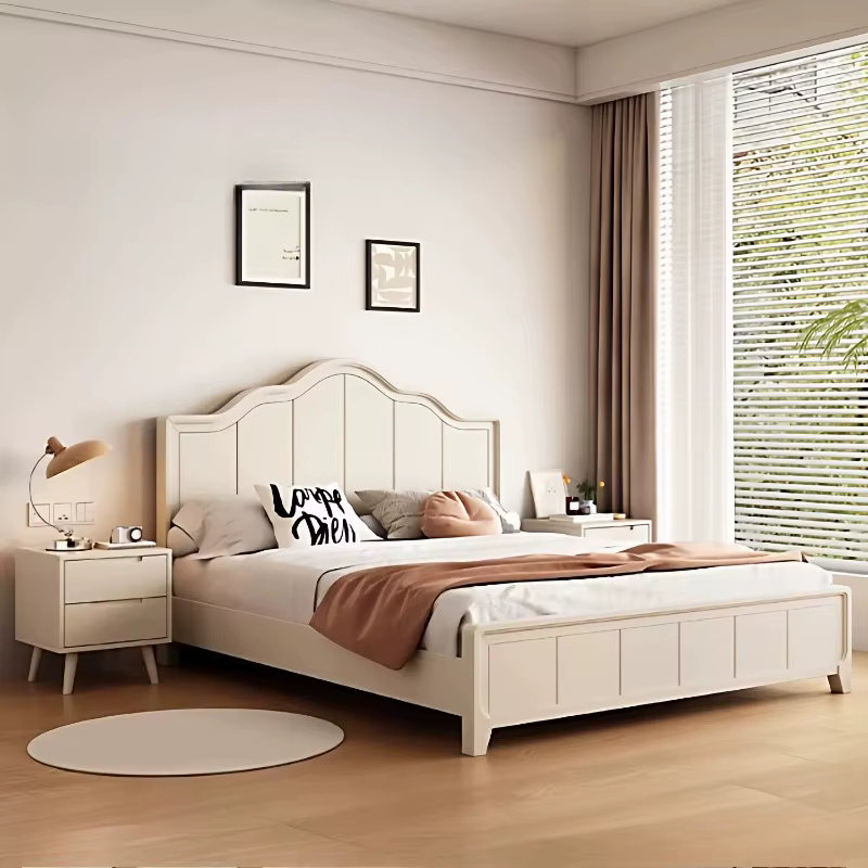 Lit blanc élégant, cadre minimaliste au design unique, lit de luxe crème, style lounge français, avec tête de lit et sommier intégré, pour chambre à coucher, mobilier de chambre.