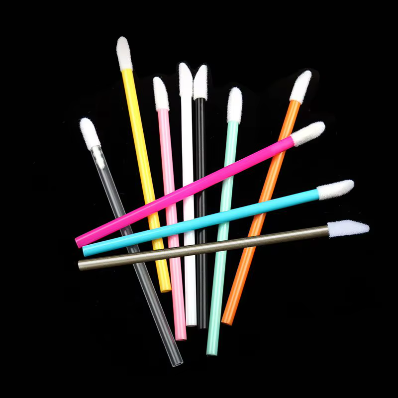 Brosse à lèvres jetable, outils de maquillage, baguettes creuses en Nylon, applicateur de rouge à lèvres, ensemble d'outils cosmétiques, 50 pièces