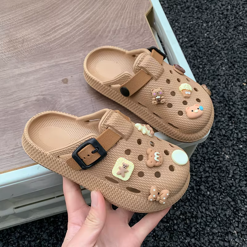 Chaussures Crocs pour enfants, garçons et filles, nouvelles pantoufles confortables à bout fermé antidérapantes pour l'intérieur et l'extérieur